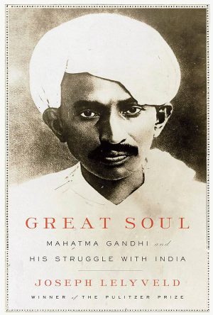کتاب Great Soul: Mahatma Gandhi And His Struggle With India (روح بزرگ: ماهاتما گاندی و مبارزه‌اش با هند) نسخه انگلیسی PDF